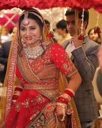 ashish solanki wife